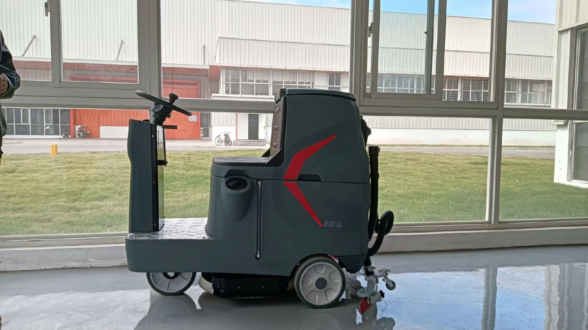 日照恒鑫物業(yè) DJ61M.jpg